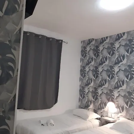 Le Celtic Hotel *